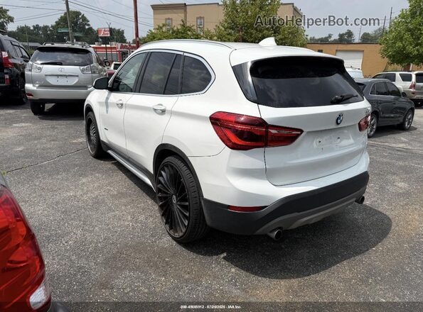 WBXHT3C3XH5F87619 2017 BMW X1 White უკანა მარცხენა