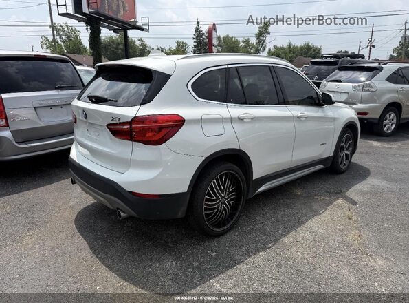 WBXHT3C3XH5F87619 2017 BMW X1 White უკანა მარჯვენა