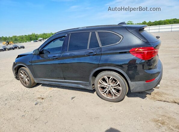 WBXHT3Z30H4A52098 2017 BMW X1 Black უკანა მარცხენა