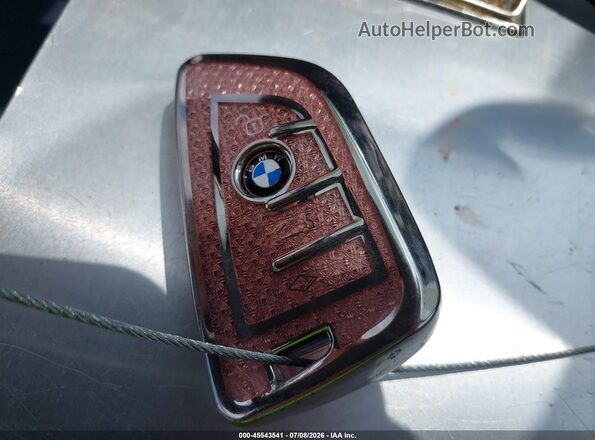WBXHT3Z33H4A53570 2017 BMW X1 Black Առջևի վահանակի տեսք