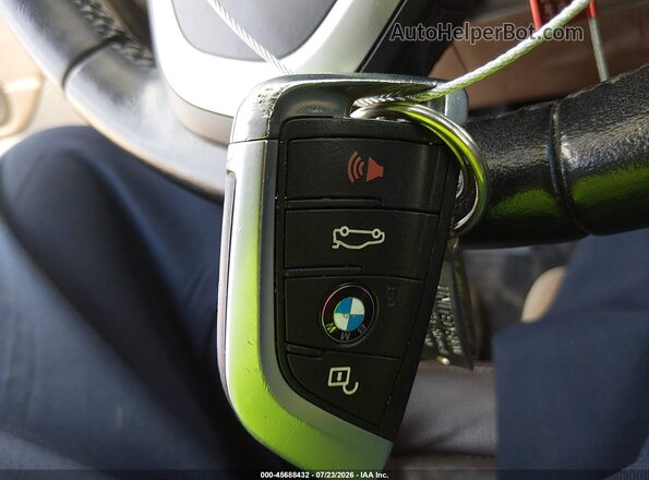 WBXHT3Z35G4A50734 2016 BMW X1 Black Dashboard view