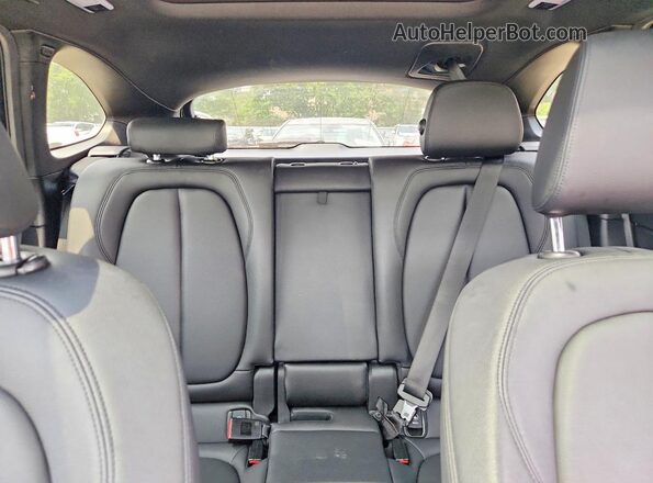 WBXHT3Z36J4A65959 2018 BMW X1 Gray Widok tylnych siedzeń