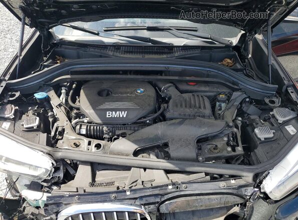 WBXHT3Z39H4A56277 2017 BMW X1 Черный Вид подкапотного пространства