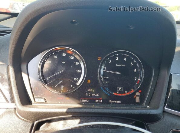 WBXHU7C31J3F04553 2018 BMW X1 White Սարքավորումների վահանակի տեսք