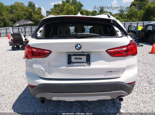 WBXHU7C34J5L08320 2018 BMW X1 White 
