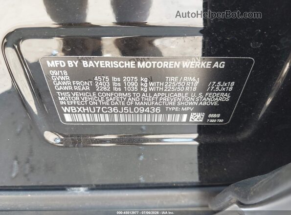 WBXHU7C36J5L09436 2018 BMW X1 Black Vista del compartimento del motor