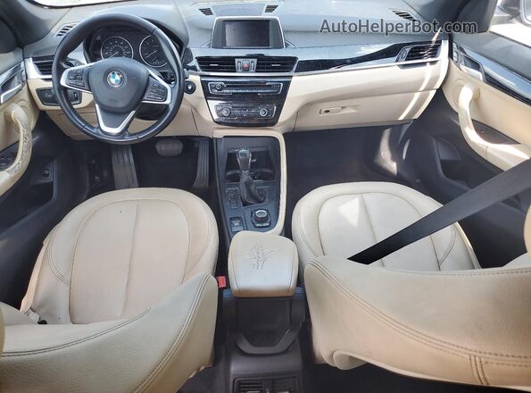 WBXHU7C39J5H45281 2018 BMW X1 Blue 