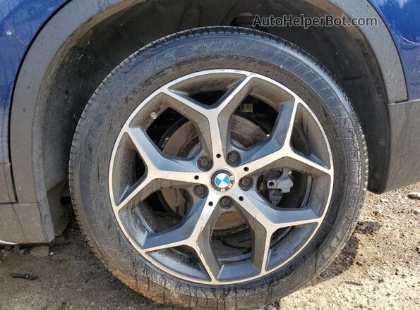 WBXHU7C39J5H45281 2018 BMW X1 Blue 