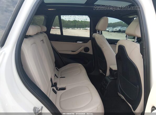 WBXHU7C50K3H45362 2019 BMW X1 Белый Вид наклейки с VIN-кодом