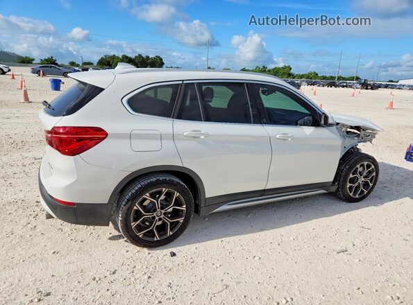 WBXJG7C01M5S08629 2021 BMW X1 White Rear right