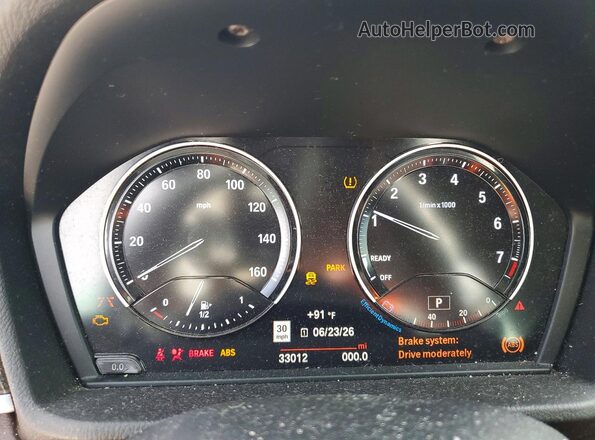 WBXJG7C04L5R63739 2020 BMW X1 White Սարքավորումների վահանակի տեսք