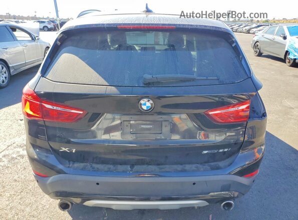 WBXJG7C06L3L81783 2020 BMW X1 Black Widok z tyłu