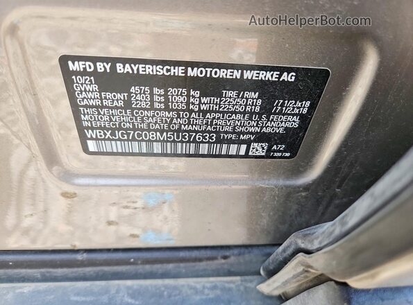 WBXJG7C08M5U37633 2021 BMW X1 Beige Widok wnętrza 360 stopni