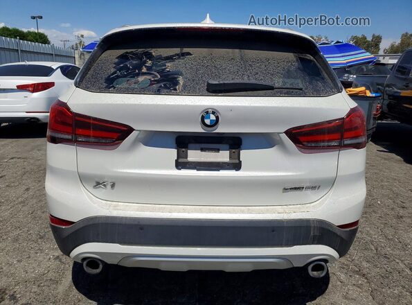 WBXJG7C0XM5T01360 2021 BMW X1 White უკანა ხედი