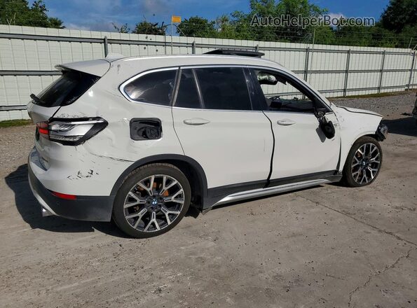 WBXJG7C0XM5T74003 2021 BMW X1 White უკანა მარჯვენა