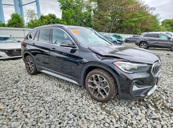 WBXJG9C05L5R32947 2020 BMW X1 Black Передня права чверть