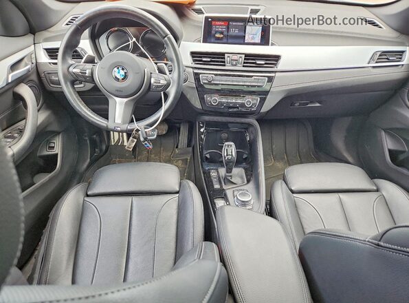 WBXJG9C05M5T09331 2021 BMW X1 Белый Вид панели приборов