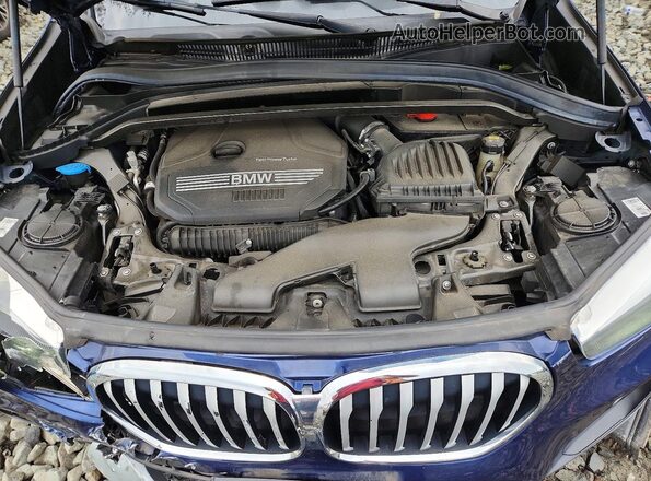 WBXJG9C06L5P62713 2020 BMW X1 Blue ძრავის განყოფილების ხედი