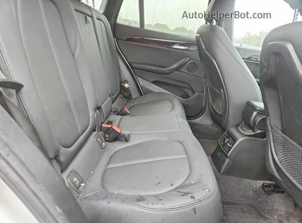 WBXJG9C06M5S54128 2021 BMW X1 White Rear interior view