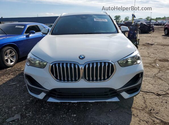 WBXJG9C07M5S73660 2021 BMW X1 Белый Вид спереди