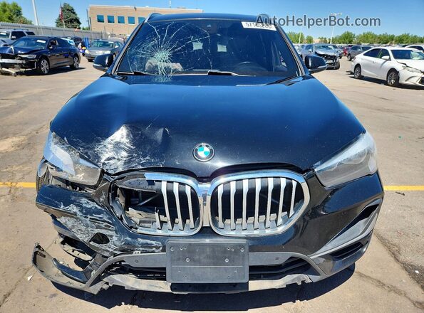 WBXJG9C09L5P92482 2020 BMW X1 Black Դիմացի տեսք