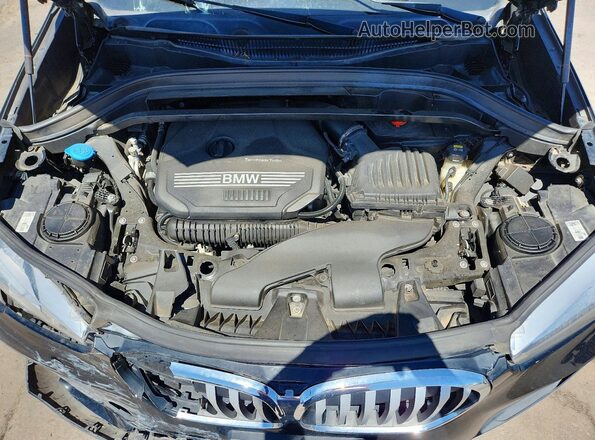 WBXJG9C09L5P92482 2020 BMW X1 Black Շարժիչի բաժամունքի տեսք