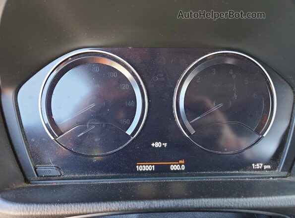WBXJG9C09L5P92482 2020 BMW X1 Black Սարքավորումների վահանակի տեսք