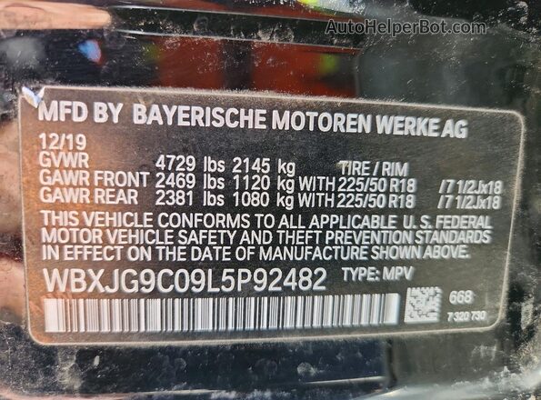WBXJG9C09L5P92482 2020 BMW X1 Black VIN կոդի պիտակի տեսք