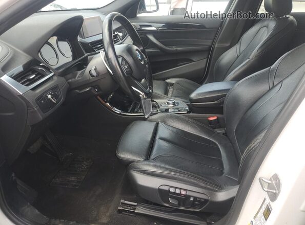 WBXYJ3C31JEB37949 2018 BMW X2 Белый Вид салона спереди