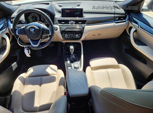 WBXYJ3C34JEB38027 2018 BMW X2 Белый Вид панели приборов