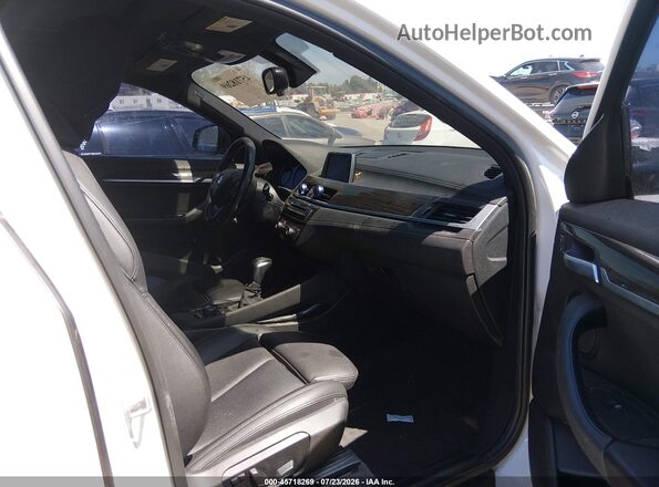 WBXYJ3C36JEP75949 2018 BMW X2 White Սալոնի դիմացի տեսք