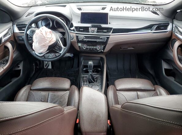 WBXYJ3C54KEP77248 2019 BMW X2 Black Առջևի վահանակի տեսք