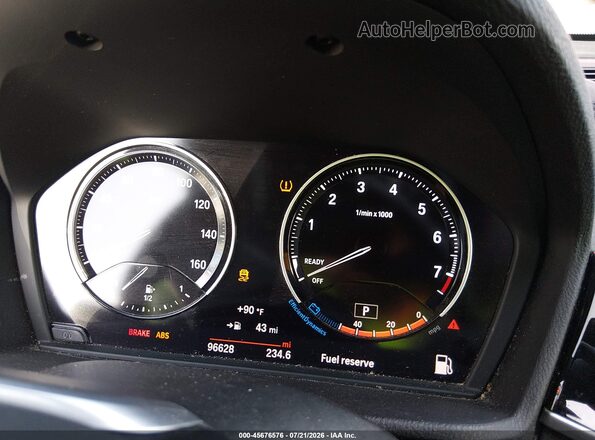 WBXYJ5C33JEF73682 2018 BMW X2 Красный Вид задних сидений