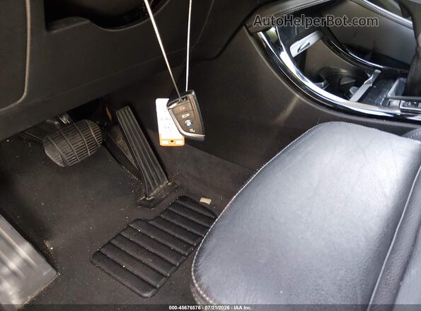 WBXYJ5C33JEF73682 2018 BMW X2 Красный Вид панели приборов