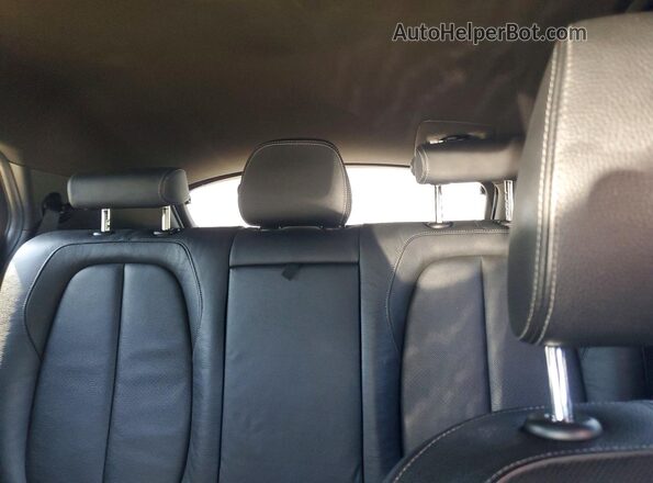 WBXYJ5C34JEF77286 2018 BMW X2 Black Հետևի նստատեղերի տեսք