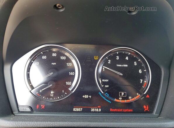 WBXYJ5C38JEB19542 2018 BMW X2 Charcoal ხელსაწყოთა პანელის ხედი