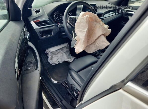 WBXYJ5C55KEF83245 2019 BMW X2 White წინა პანელის ხედი