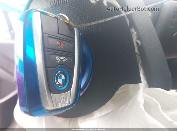 WBY1Z8C39HV893409 2017 BMW I3 Серебряный Вид панели приборов