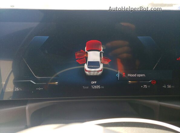 WBY23HD02SFU11715 2025 BMW I4 White ხელსაწყოთა პანელის ხედი