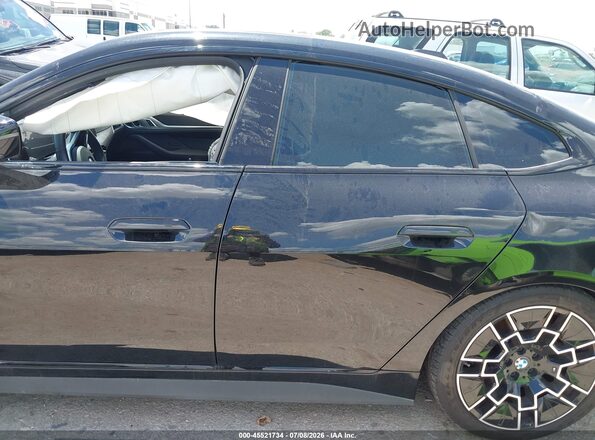 WBY23HD03SFU09472 2025 BMW I4 Black 360 interior view