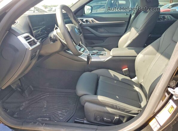 WBY23HD04SFU40858 2025 BMW I4 Black Вид салону спереду