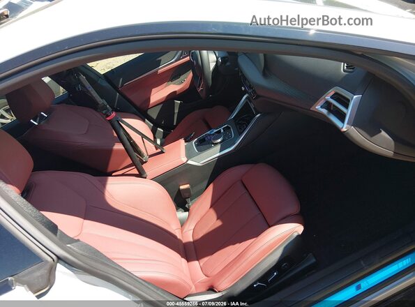 WBY23HD07SFU84921 2025 BMW I4 Gray Vista interior delantera