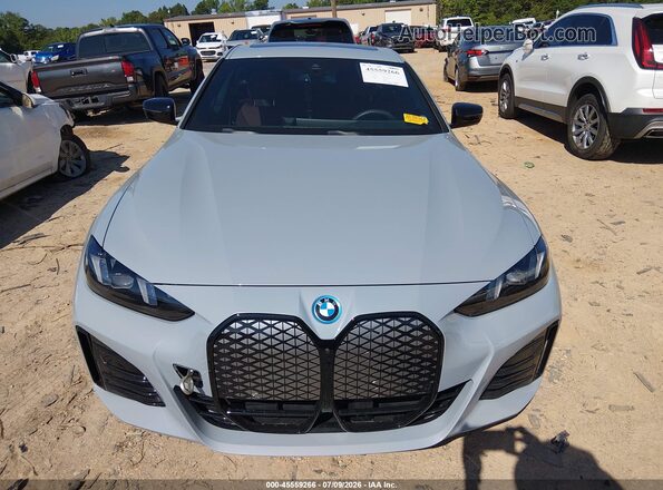 WBY23HD07SFU84921 2025 BMW I4 Gray Vista del cuadro de instrumentos