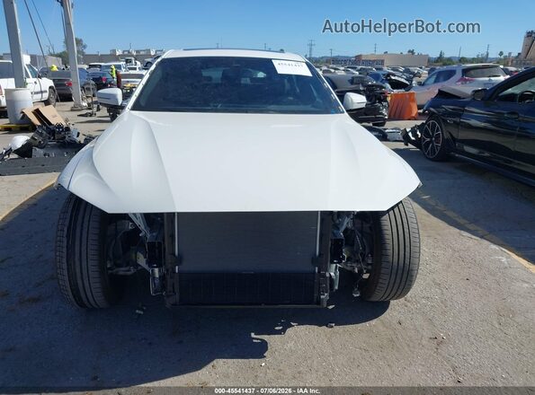 WBY23HD0XSFV77206 2025 BMW I4 White უკანა სალონის ხედი