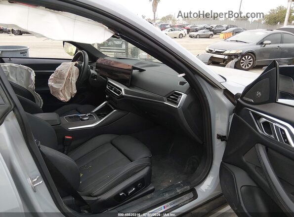 WBY33AW05RFT02393 2024 BMW I4 Серый Вид салона спереди