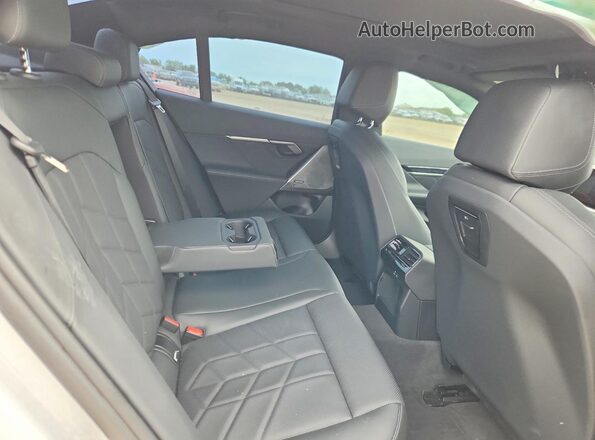 WBY33FK02RCR71712 2024 BMW OTHER Белый Вид задних сидений