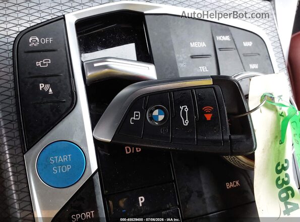 WBY33HD03SFU35333 2025 BMW I4 Gray Вид панелі приладів