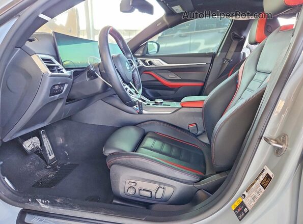 WBY33HD06SFT96110 2025 BMW I4 Gray Vista interior delantera