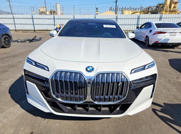 WBY43EJ04RCR92156 2024 BMW OTHER White Widok z przodu