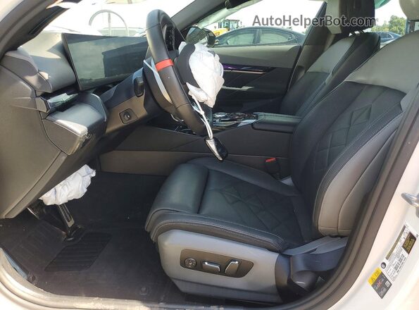 WBY43FK05SCU78665 2025 BMW OTHER White Front interior view